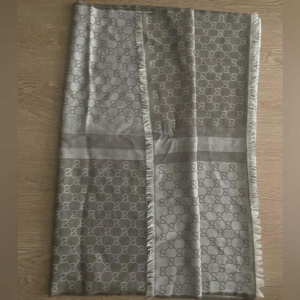 Gucci Gray Monogram Scarf
